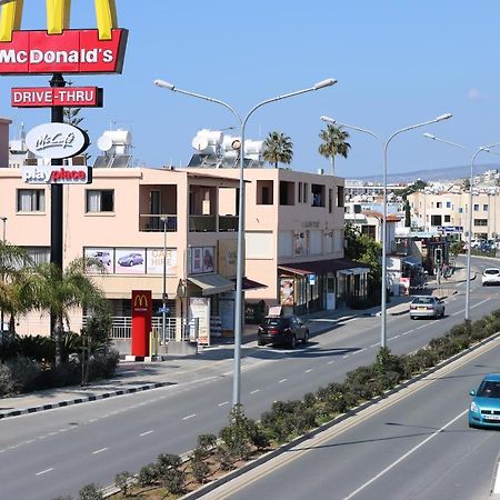 Aparthotel Kings Annex Paphos Exterior foto